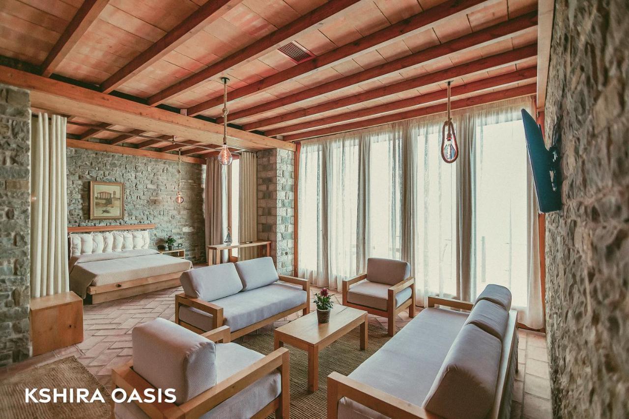 Kshira Oasis - Luxury 7-bedroom Apartment *