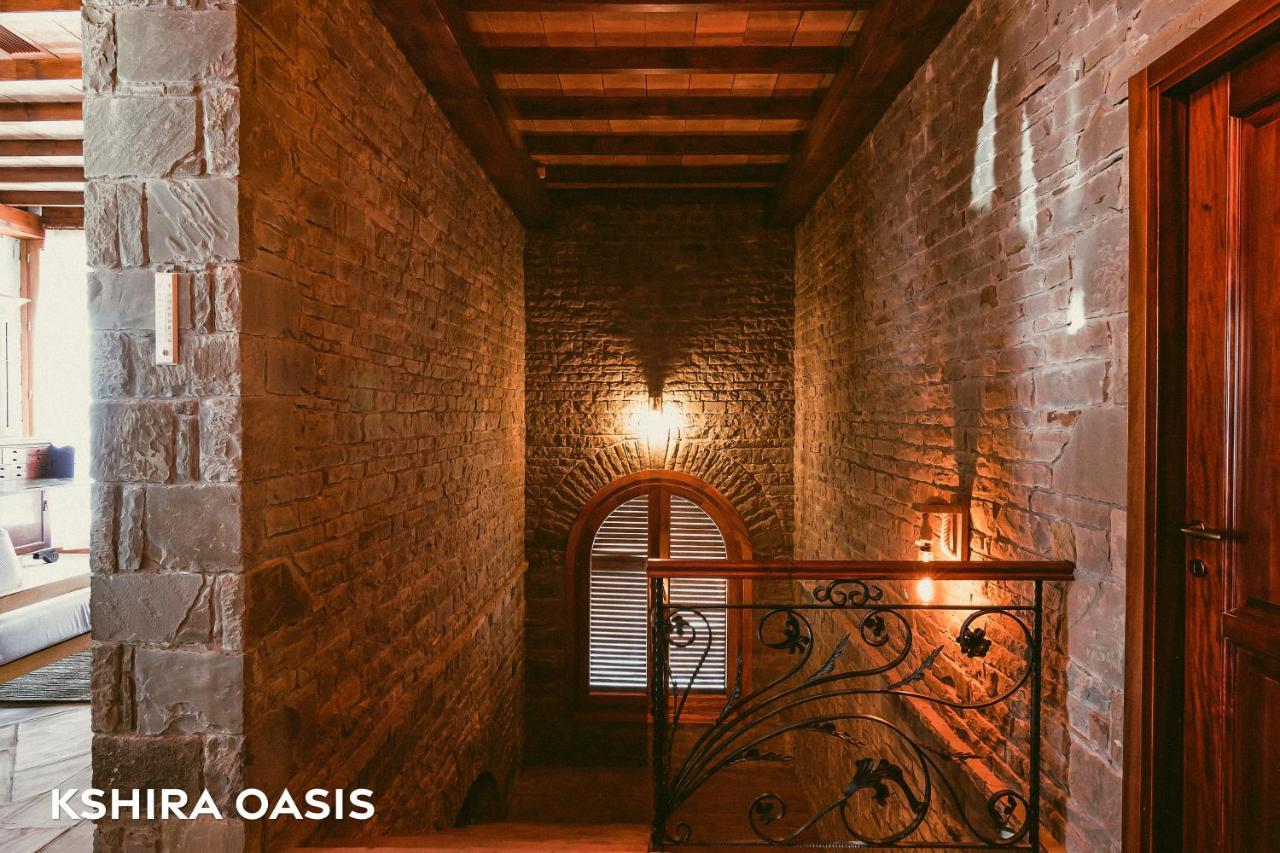 Kshira Oasis Qeparo - Boutique Private Beachfront Stay With Suites & Restaurant Appartamento