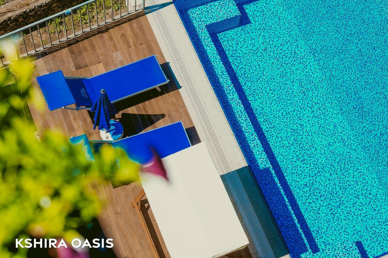 Kshira Oasis - Luxury 7-bedroom Qeparo